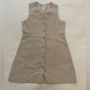Abercrombie Tan linen sleeveless button-up dress with pockets #linendress